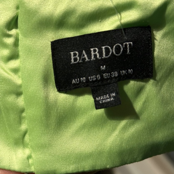 Bardot Cut Out Slit Midi Dress in Lime - Picture 7 of 8